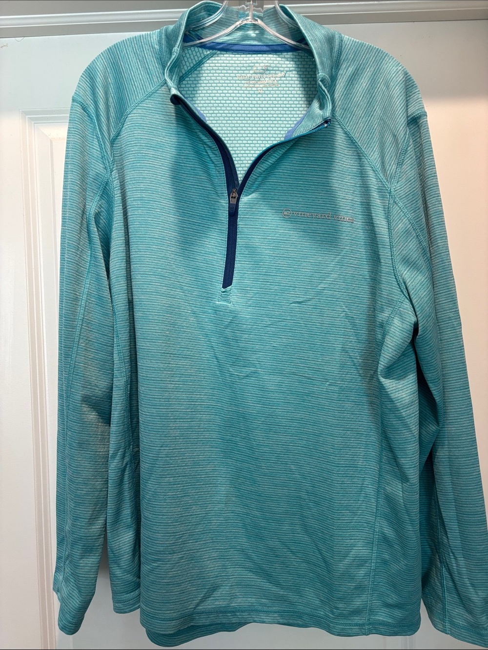 Vineyard Vines Men’s Light Aqua Blue Half-Zip Pullover